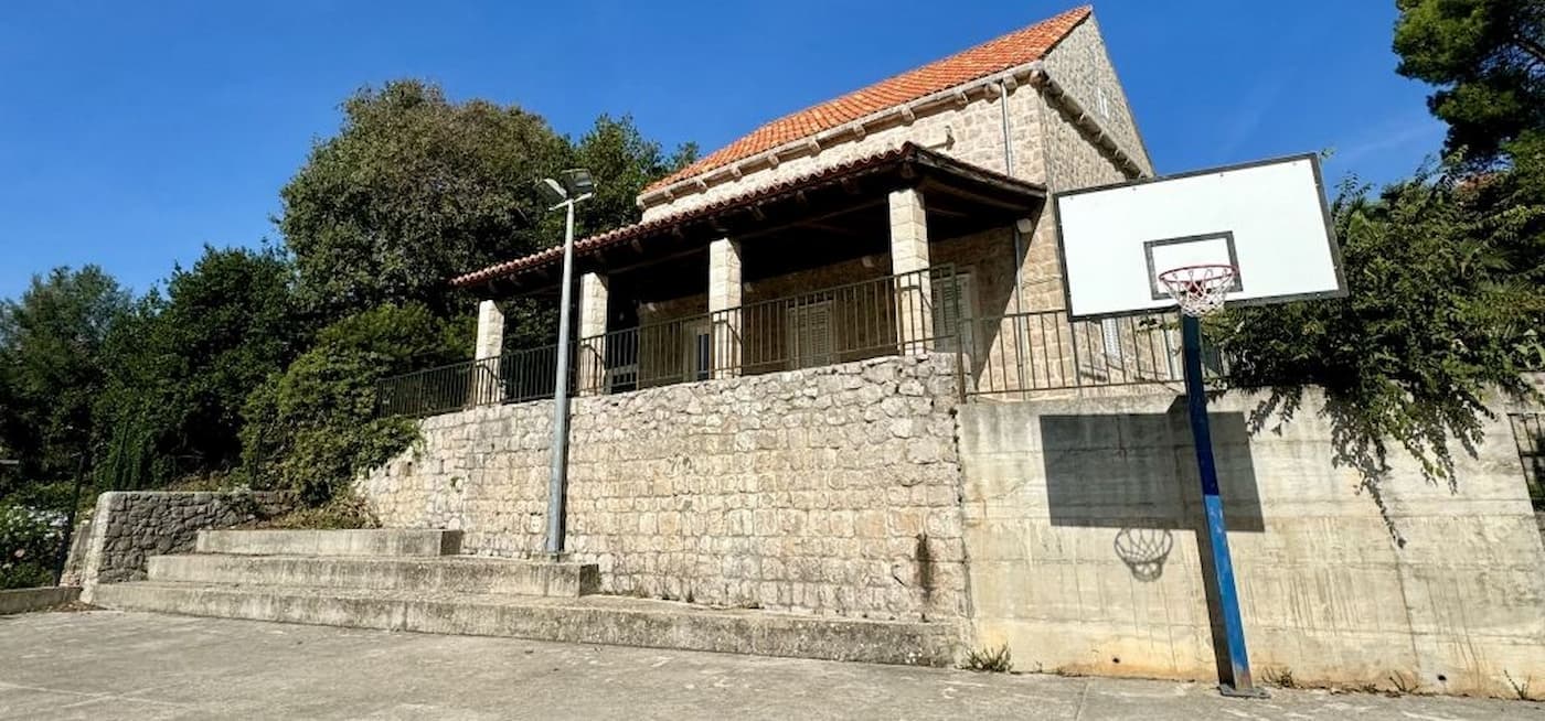 School 1